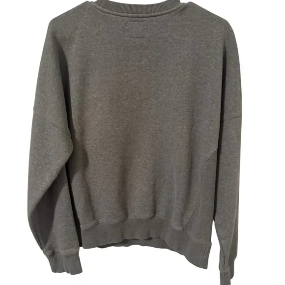 Roots Men's Gray sweatshirt size M Great used condition